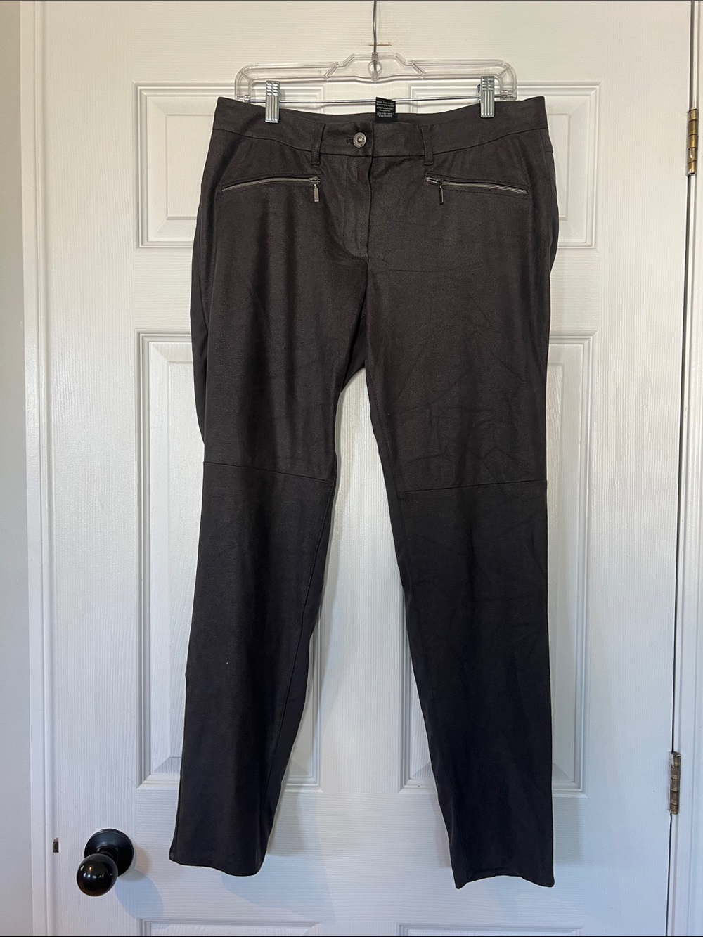 Olsen Europe Tailored Straight Leg Women's Pants in charcoal